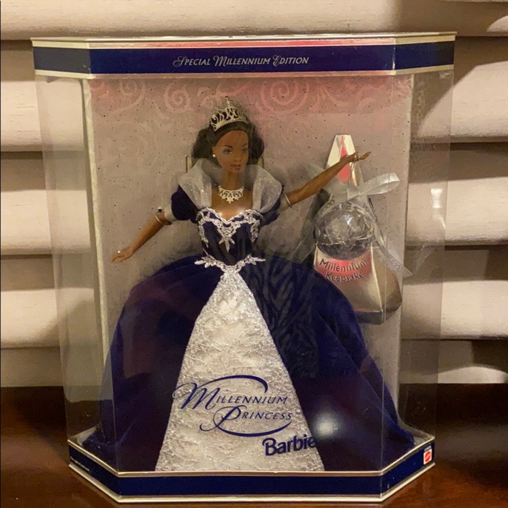 Barbie Special Edition Millennium Princess 2000